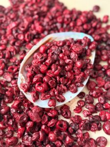 خرید آلبالو پفکی